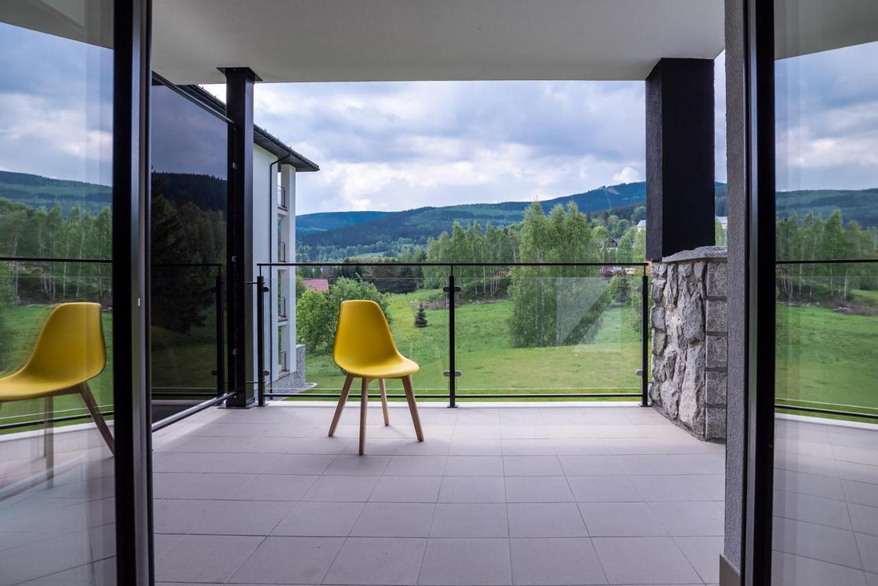 Apartamenty Amira W Kompleksie Apartamenty Piano Świeradów-Zdrój エクステリア 写真